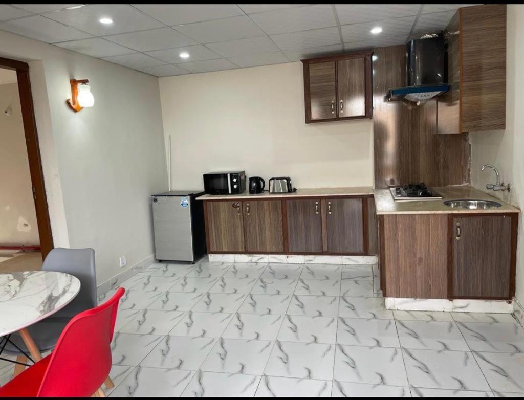 Marine Tower Apartment Rawalpindi Exterior photo