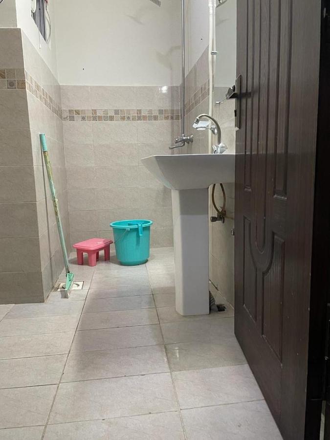 Marine Tower Apartment Rawalpindi Exterior photo