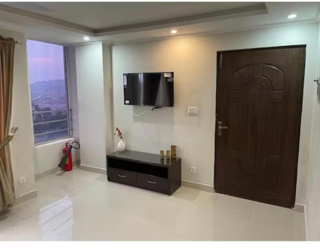 Marine Tower Apartment Rawalpindi Exterior photo